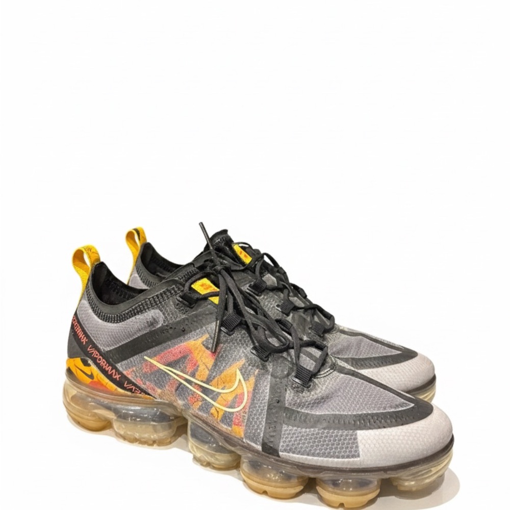 Nike Air VaporMax Floral Black/Gold size women’s size 10